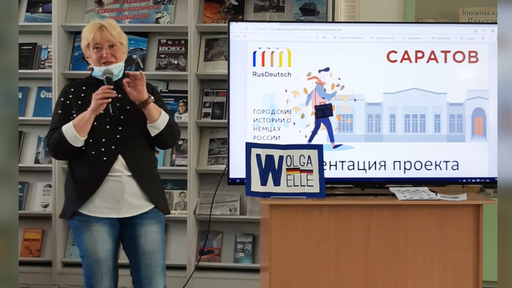 In Omsk und Saratow wurde der Reiseführer „Stadtgeschichten über die Deutschen Russlands“ präsentiert