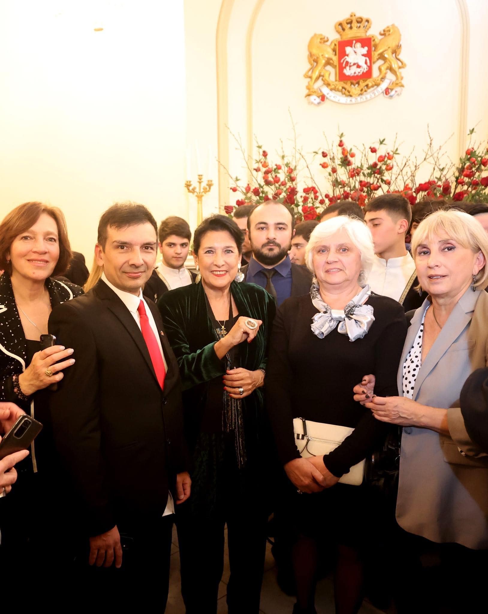 Deutsche in Georgien beim Empfang der Präsidentin Salome Zurabischwili